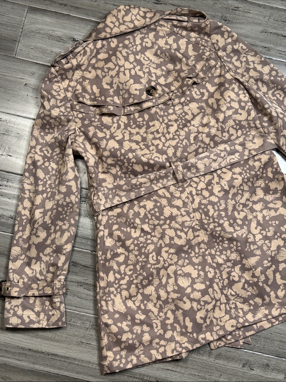 ANTHROPOLOGIE DAUGHTERS OF THE LIBERATION SUBTLE SURVIVAL LEOPARD PRINT COAT - Picture 13 of 15